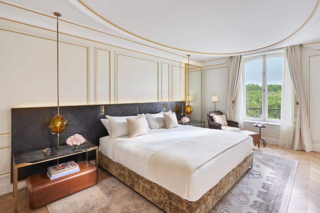 Photo of Bedroom in Golden Triangle of Art