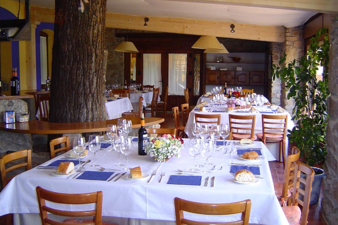 Photo of Others in Almeida