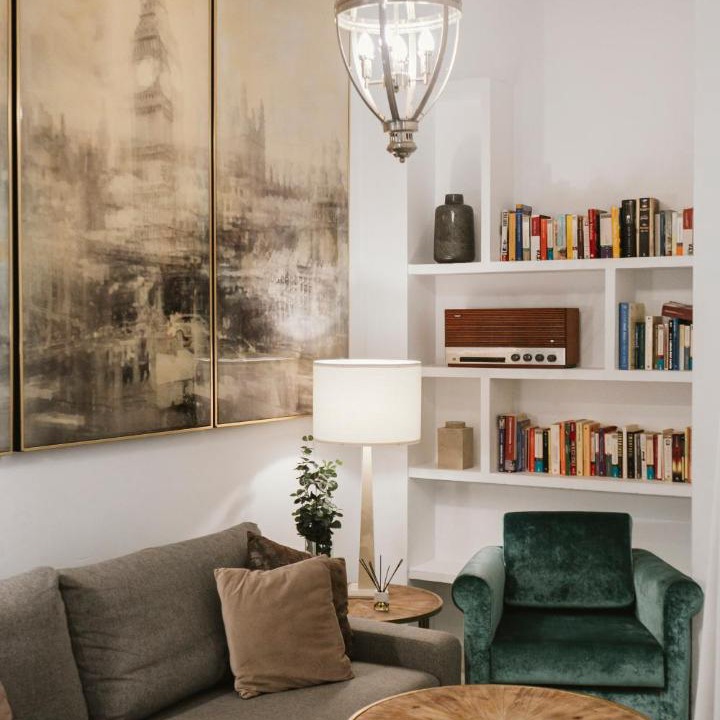Photo of Livingroom in Alameda
