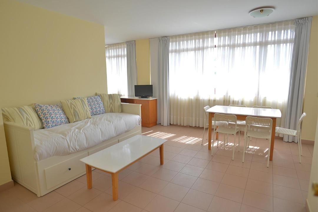 Photo of Others in Naveces
