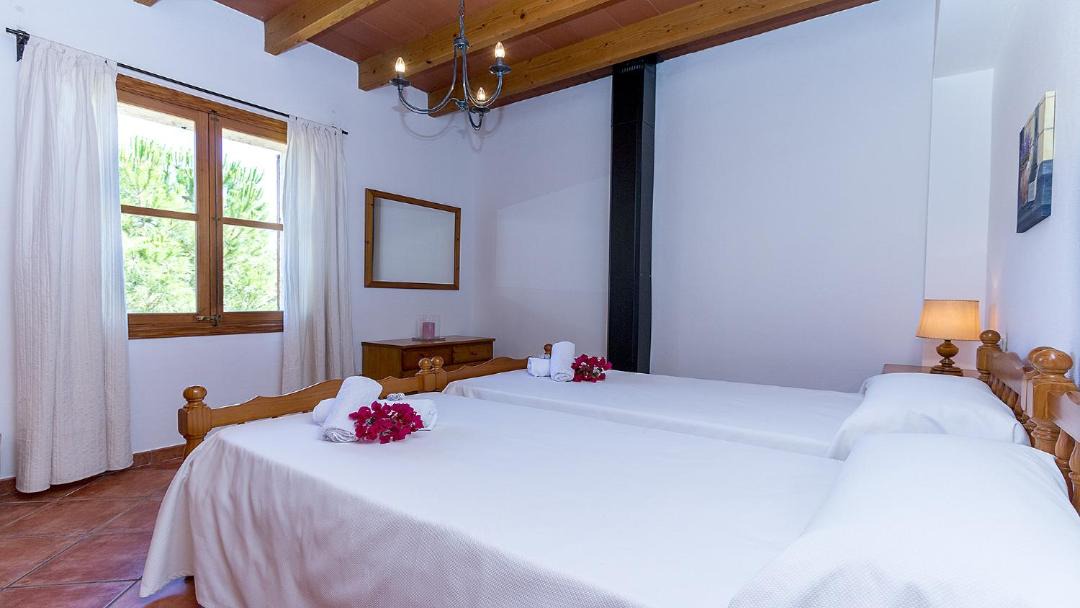 Photo of Bedroom in Alaro