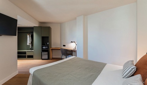 Economy Double Room, Balcony