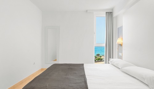Premium Apartment, 1 Bedroom, Sea View, Beachfront