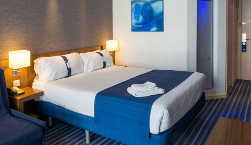 Standard Room (Free Breakfast)