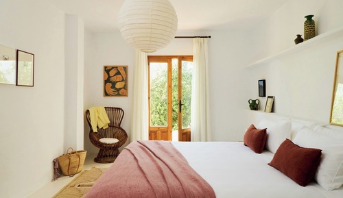 Suite (Hibiscus)