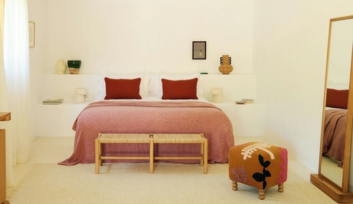 Family Room (Deluxe)