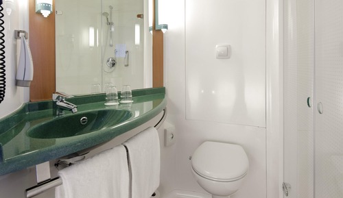 Standard Double Room, Multiple Beds