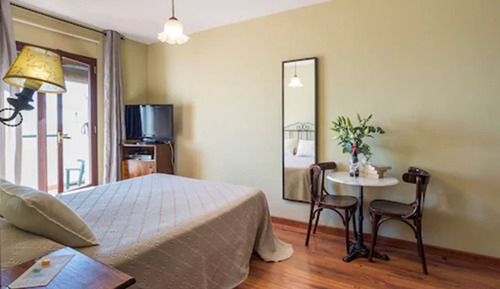 Classic Double Room