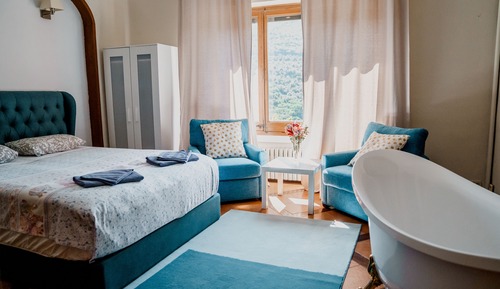 Honeymoon Double or Twin Room, Mountain View