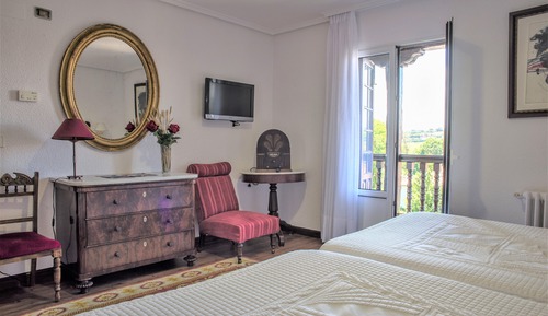 Junior Suite