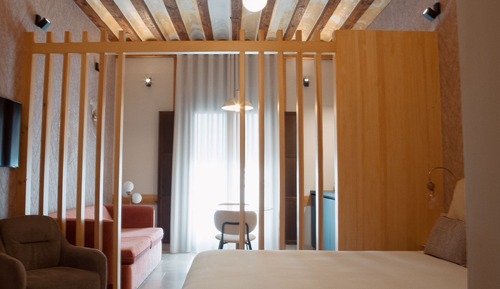 Luxury Studio Suite, City View