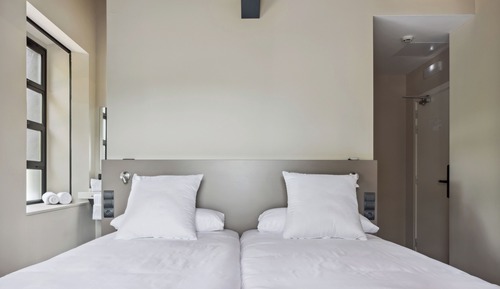 Twin Room, River View