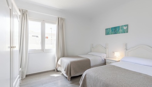 Classic Apartment, 1 Bedroom, Balcony, Annex Building (Tramuntana, 2 adults + 2 children)