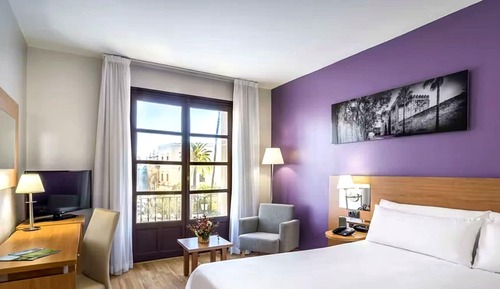 Superior Triple Room (2 adultos y 1 niño)