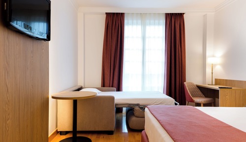 Double Room (Extra Bed)