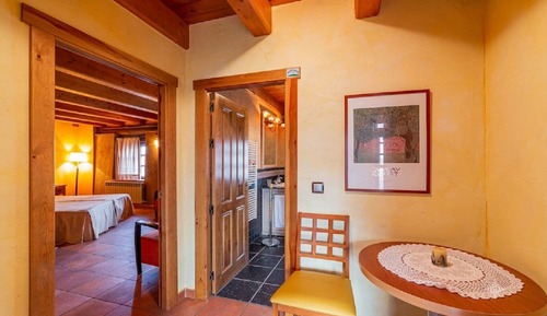 Family Triple Room, City View