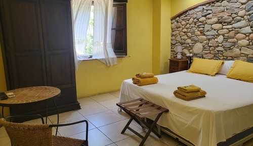 Deluxe Double Room, Canal View