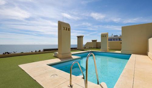 Two-Bedroom Deluxe Apartment with Ocean View