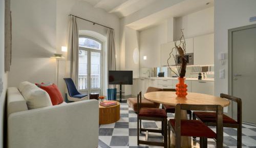 Three-Bedroom Apartment with Balcony