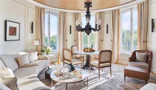 Turret Suite
