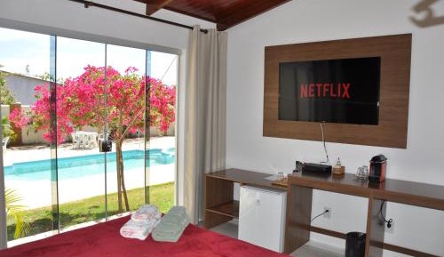 Suite with Pool View
