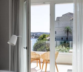 Premium Terrace Triple Room Sea View