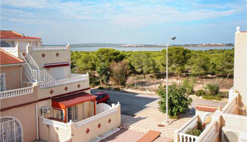 Three-Bedroom Holiday Home 