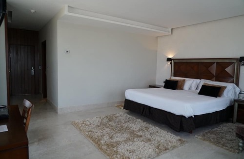 Quintanilla de Onesimo Hotel | Hotel & Spa Arzuaga