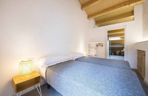 Banyoles Apartment | CAN Planeses Dúplex de Lujo en el Pla de L'estany