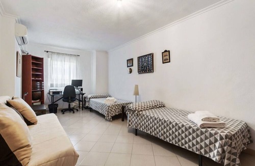 Cabo de las Huertas Apartment | Beautiful apartment for 7 guests with WIFI, pool, A/C, TV, terrace and parking