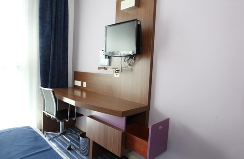 Leganes Hotel | Holiday Inn Express Madrid-Leganes by IHG