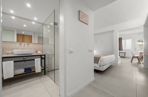 Portlligat Hotel | Hotel Calina