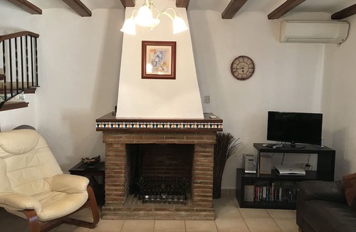 Denia House | 3 bedroom town house in Denia with communal pool and gardens 200 m from beach