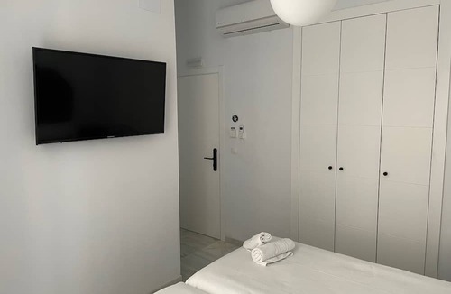 San Vicente Hostel | Hostal Hom Museo