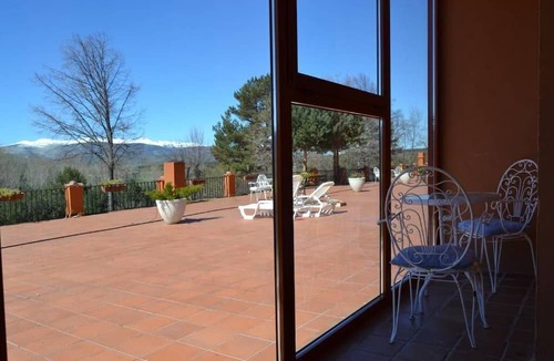 Navarredonda de Gredos Hostel | Hospedium Hostal Almanzor