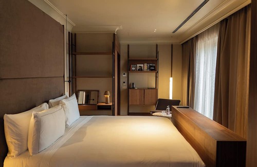 Golden Triangle of Art Hotel | Mercer Madrid