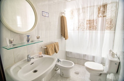 Santiago de la Ribera Hotel | Hotel Madrid