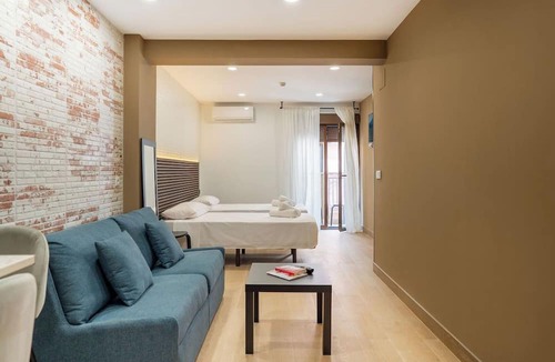 Old Town Hotel | Emily Suites