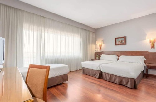 Santa Marta de Tormes Hotel | Crisol Regio