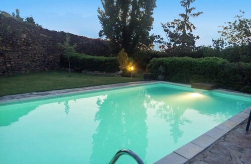Domingo Garcia Villa | Homerez - Villa in Domingo Garcia