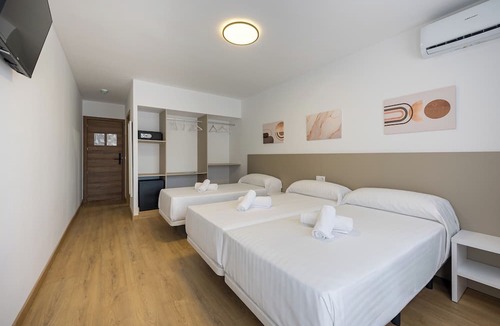 L'Alfas del Pi Bed & Breakfast | La posada boutique rooms