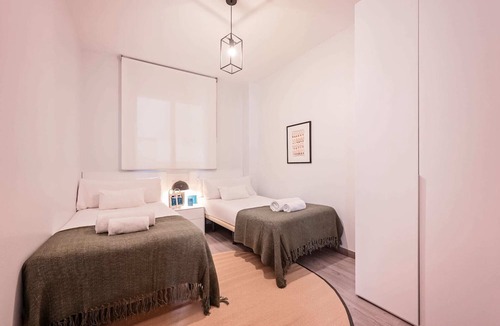 La Nova Esquerra de l'Eixample Apartment | Sweett | Fira 203 - Two Bedroom Apartment, Sleeps 5