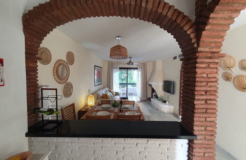 Calahonda Apartment | Calahonda Apartment's 77 Walking distance to Beach