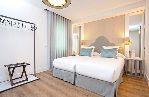 Triana Apartment | Genteel Home Betis VI