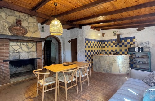 Gor Apartment | Cuevas El Atochal Orígenes
