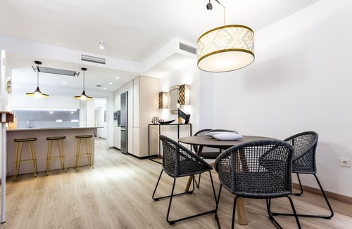 El Arenal Apartment | Affordable luxury steps from everything in Seville