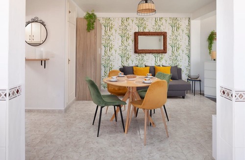 Torre del Mar Apartment | Studio Apartment 'Torre Del Mar' with Sea View, Wi-Fi and Air Conditioning