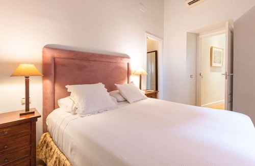 Museo Apartment | Museum Duplex and Patios, Historical center, 8 pax