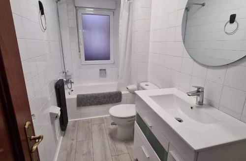 Gijon Apartment | 108A Apartamento de 3 habitaciones con terraza