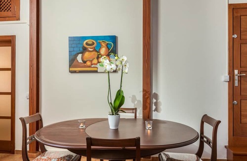 La Solana Apartment | Vacation Apartment 'Casa Rural Encarna' with Wi-Fi
